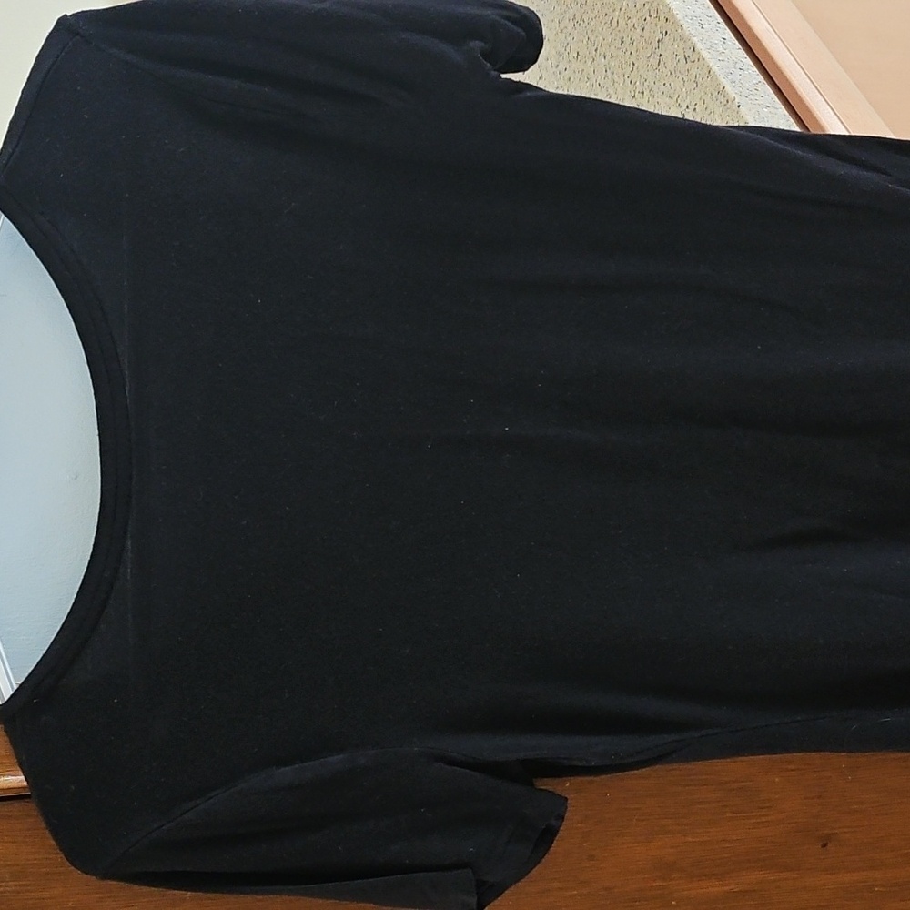 Apt. 9 Women's Black V-Neck Top - Picture 6 of 7